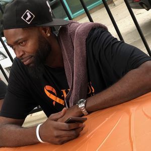 Meet your Posher, Derrick